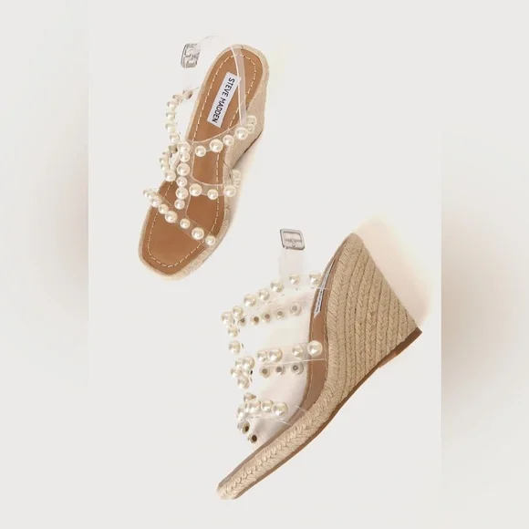 NWOT Steve Madden Upright Vinyl Pearl Studded Strappy Espadrille Wedges Size 7.5 - Picture 2 of 9